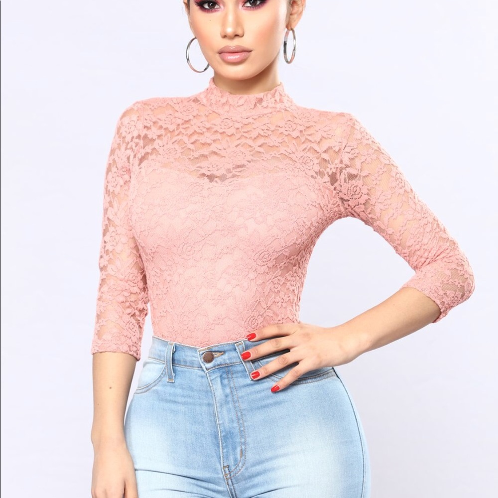 Fashion nova top never worn